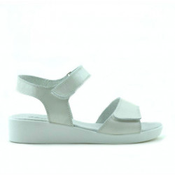 Kindersandalen 532 Perlmuttweiß