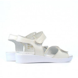 Kindersandalen 532 Perlmutt Beige