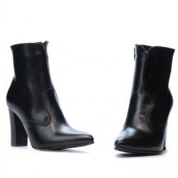 Damenstiefel 1164 schwarz