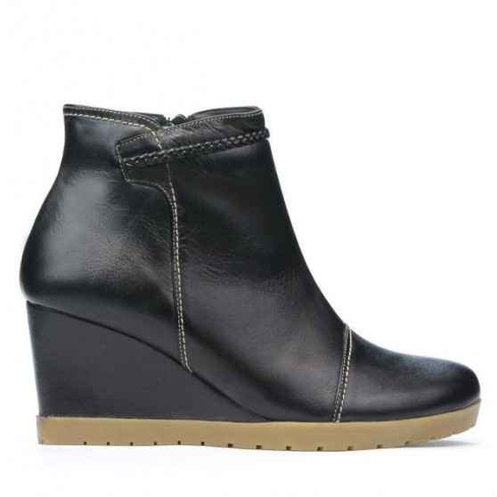 Damenstiefel 1143 schwarz Damenstiefel 1143 schwarz