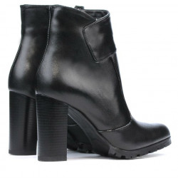 Damenstiefel 1168 schwarz