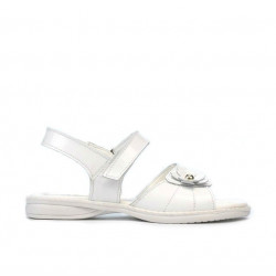 Kleinkinder Sandalen 55c Lack Weiß