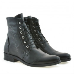 Herrenstiefel 418 schwarz