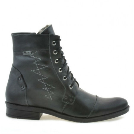 Herrenstiefel 418 schwarz