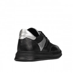 Schwarze Sportschuhe 928 kombiniert