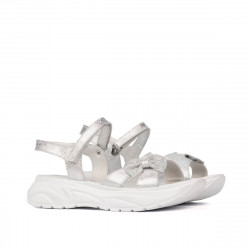Kindersandalen 538 perlweiß (silbern)