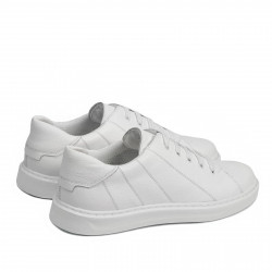 Sportliche Schuhe 951 weiß