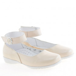 Kleinkinderschuhe 17c Lack Elfenbein
