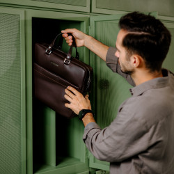 Laptoptasche 301g 01 biz braun lifestyle