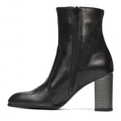 Damenstiefel 1177 schwarz satiniert