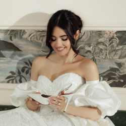 Damensandalen 1352 weißer Satin lifestyle