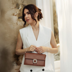 Handtasche Damen Hand 039g Cognac Braun lifestyle
