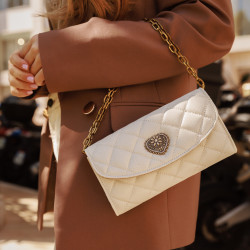 Damentasche zum Umhängen 048g Panna Saffiano lifestyle