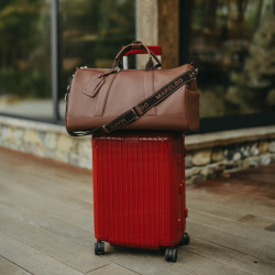 Reisetasche 305g 01 biz cognac lifestyle