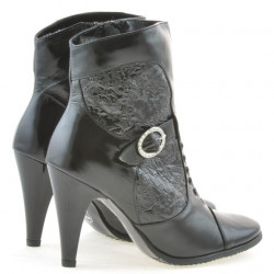 Damenstiefeletten 1102 Crepe Lack Schwarz