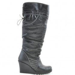 Damenstiefel 226 schwarz+schwarz Crepesohle