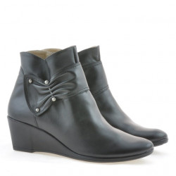Damen Stiefeletten 242 schwarz