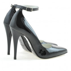 Elegante Damenschuhe 1247 aus schwarzem Lackleder